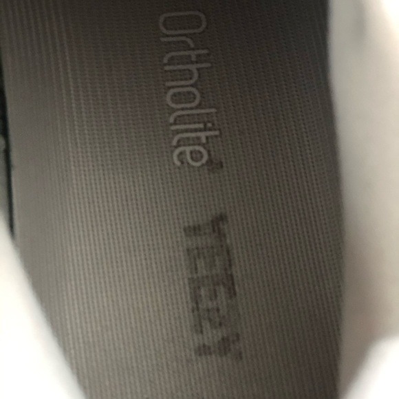 SOLD!! Yeezy Blush 500 - Picture 7 of 9